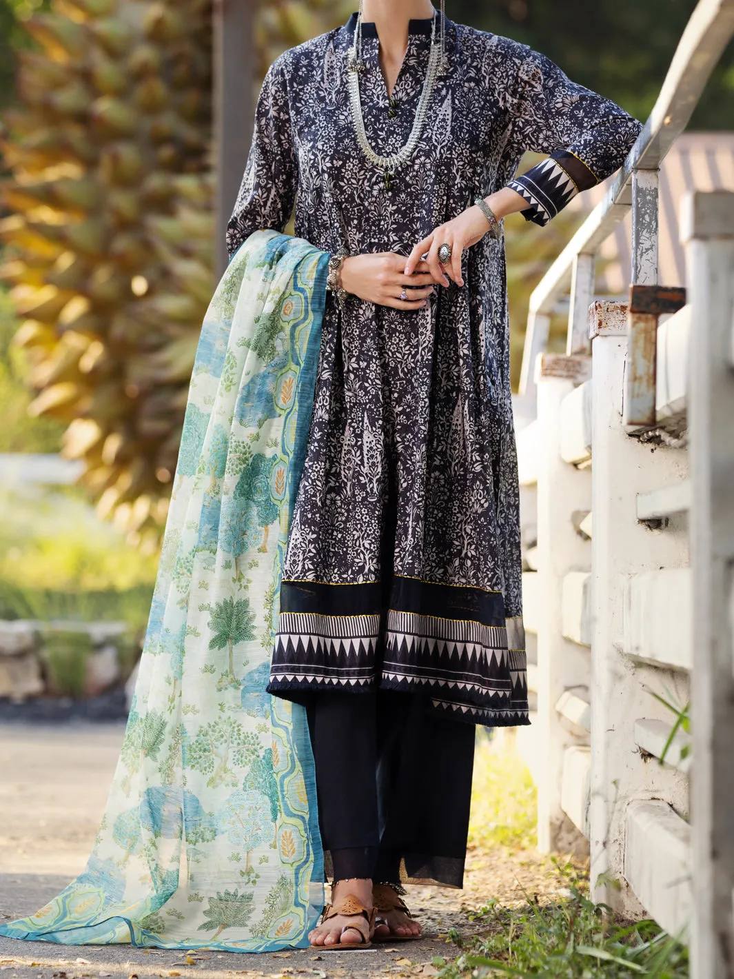 Black & Grey Lawn 3 Piece Unstitched - ALP-3PS-1507